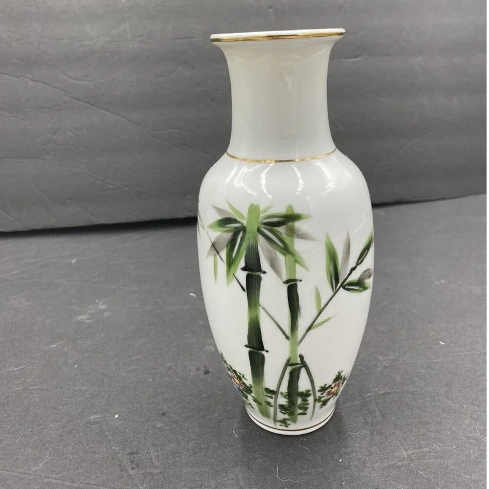 Vintage Japanese Porcelain Vase Butterfly Bamboo Floral Gold Trim‎ Cottagecore